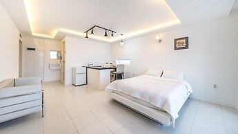 Geoje Badageurigo Pension