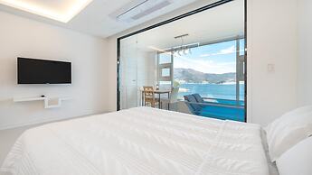 Geoje Badageurigo Pension