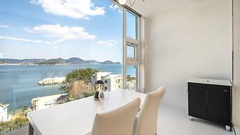 Geoje Badageurigo Pension