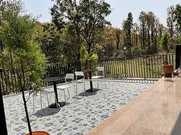 Ataraxia Crestmont Resorts & Spa