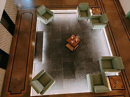 Ataraxia Crestmont Resorts & Spa