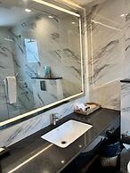 Ataraxia Crestmont Resorts & Spa