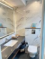 Ataraxia Crestmont Resorts & Spa