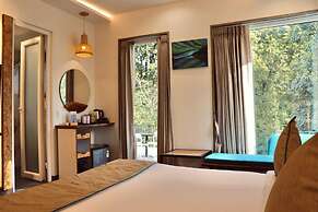 Ataraxia Crestmont Resorts & Spa