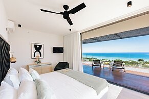 Legend Hill Resort & Spa