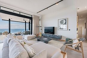 Legend Hill Resort & Spa