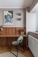 HOLT’s Sublime Minty Green 1BR on the Park