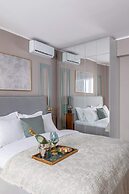 HOLT’s Sublime Minty Green 1BR on the Park