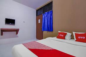 OYO 89994 Kartini House