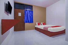 OYO 89994 Kartini House