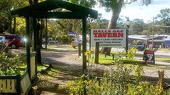 Halls Gap Tavern