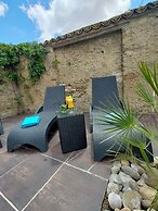 HOTEL  L'ART DES METS BY COTE JARDIN