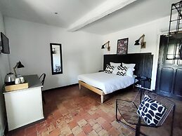 HOTEL  L'ART DES METS BY COTE JARDIN