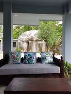 Beau Vallon Studios