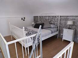 Astra Wi-fi Studio Apartment in the Historic Center