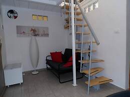 Astra Wi-fi Studio Apartment in the Historic Center