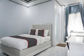 Capital O 93794 Athallah Homestay Syariah