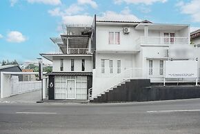 Capital O 93794 Athallah Homestay Syariah