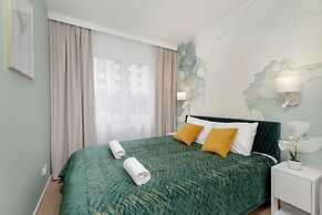 Bright Apartment With Balcony by Renters