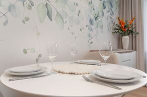 Bright Apartment With Balcony by Renters