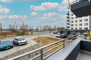 Bright Apartment With Balcony by Renters