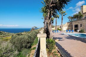 Zest Gozitan Villa & Pool