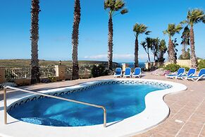Zest Gozitan Villa & Pool