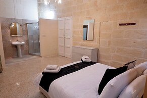 Surwig Gozitan Villa & Pool