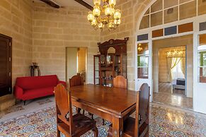 Surwig Gozitan Villa & Pool
