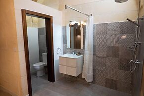 Surwig Gozitan Villa & Pool