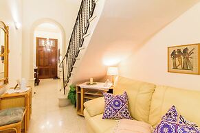Sunny Maltese Townhouse Madonnina Kalkara