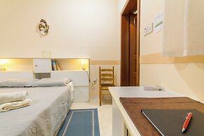 Sunny Maltese Townhouse Madonnina Kalkara