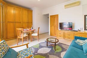 A Lovely Apart By The Sea Sliema