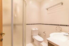 A Lovely Apart By The Sea Sliema