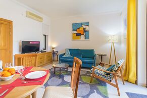 A Lovely Apart By The Sea Sliema