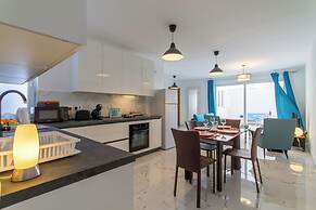 Sunny Penthouse Modern 2 bdr - Sliema
