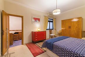 Magnificent sunny seafront Apart Sliema