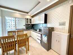 Muong Thanh Beachfront Apartment