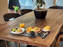 Wellnest Hotel
