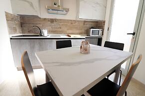 Malika's House Otranto