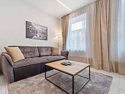 SKY9 Apartments District 17