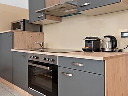 SKY9 Apartments District 17