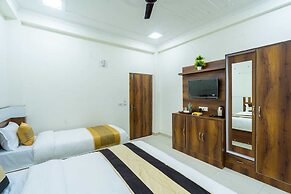Hotel Luxmi Vilas Inn