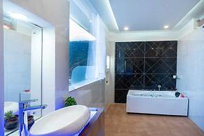 Hotel Luxmi Vilas Inn