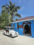 Island Luxury Fehendhoo