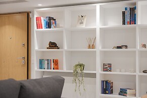 Athenian Riviera Secluded Apartment