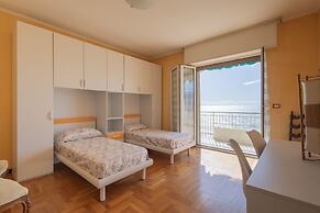 Mare di Liguria Apartment by Wonderful Italy