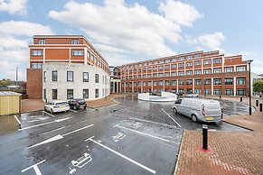 Roomspace Apartments - Syward Place