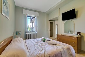 Il Giardino Di Dante Stresa Center