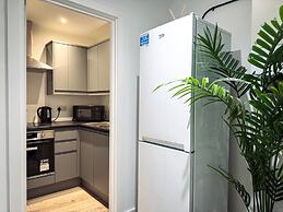 Maidstone-towncenter-wifi-2br-parking-cityviews